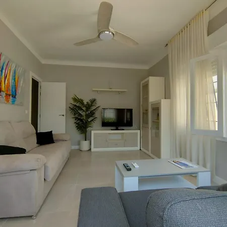 De Playa 度假居 托雷维耶哈