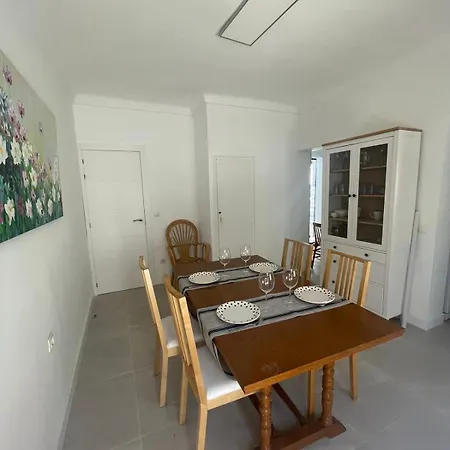 De Playa 度假居 托雷维耶哈